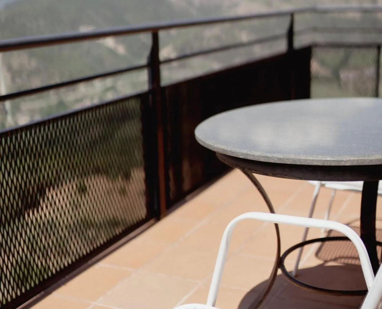 Country house Cal Portale - Casa De Pages Guest House Claverol